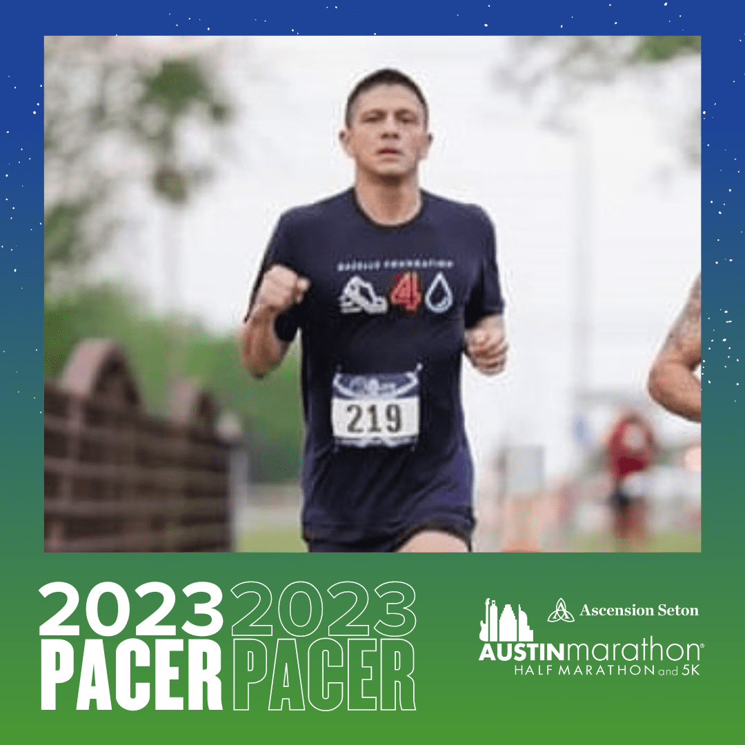 Pacer runner wearing bib 219 at Austin Marathon Pacer runner wearing bib 219 at Austin Marathon